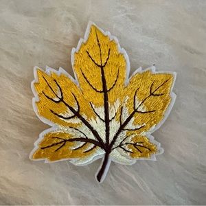 Embroidered Maple Leaf Patch in Yellow (Iron On/ Sew On/ Glue On)